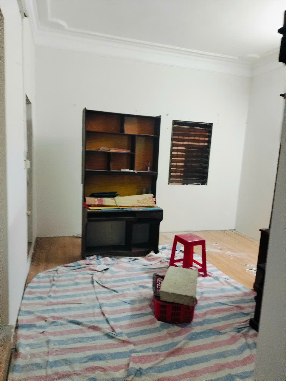 Cho thuê nhà ngõ ô tô 11 Phương Mai, Đống Đa 3.5 tầng, 2 ngủ vào ngay 7 Triệu (có thương lượng) - Ảnh 2